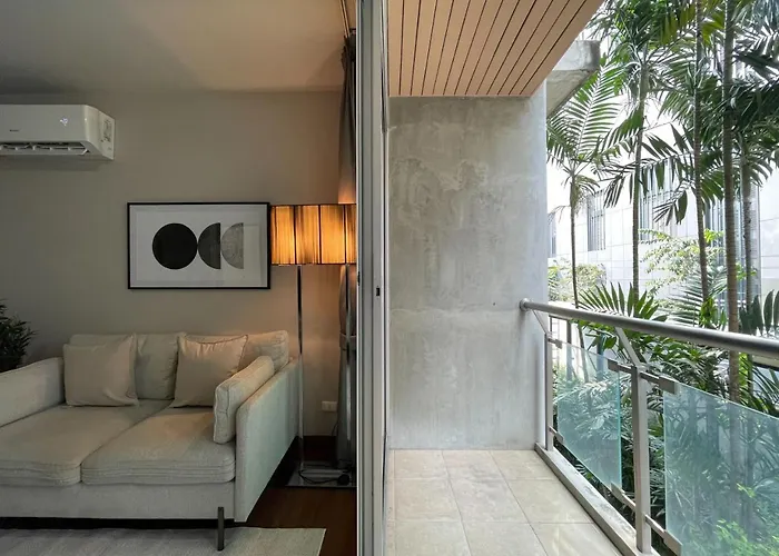 Near Bts Thonglo L Large 57sqm L Pool And Gym *