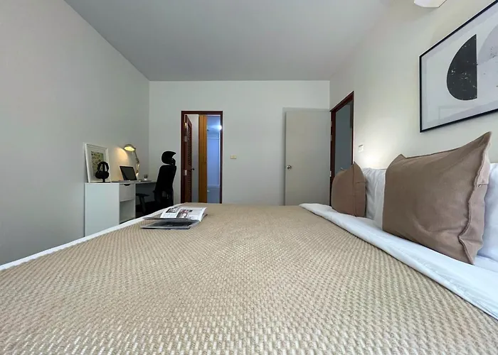 Near Bts Thonglo L Large 57sqm L Pool And Gym 度假居